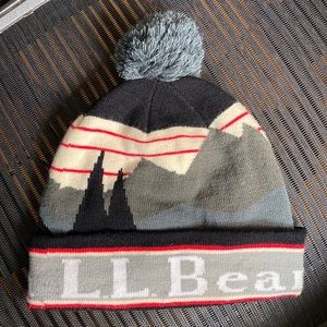 NWOT LLBean Katahdin Beanie Hat Black/Grey Vintage logo